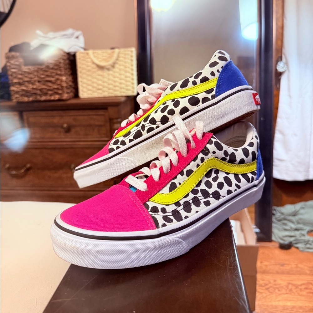 Custom Old Skool Vans - W7.5
